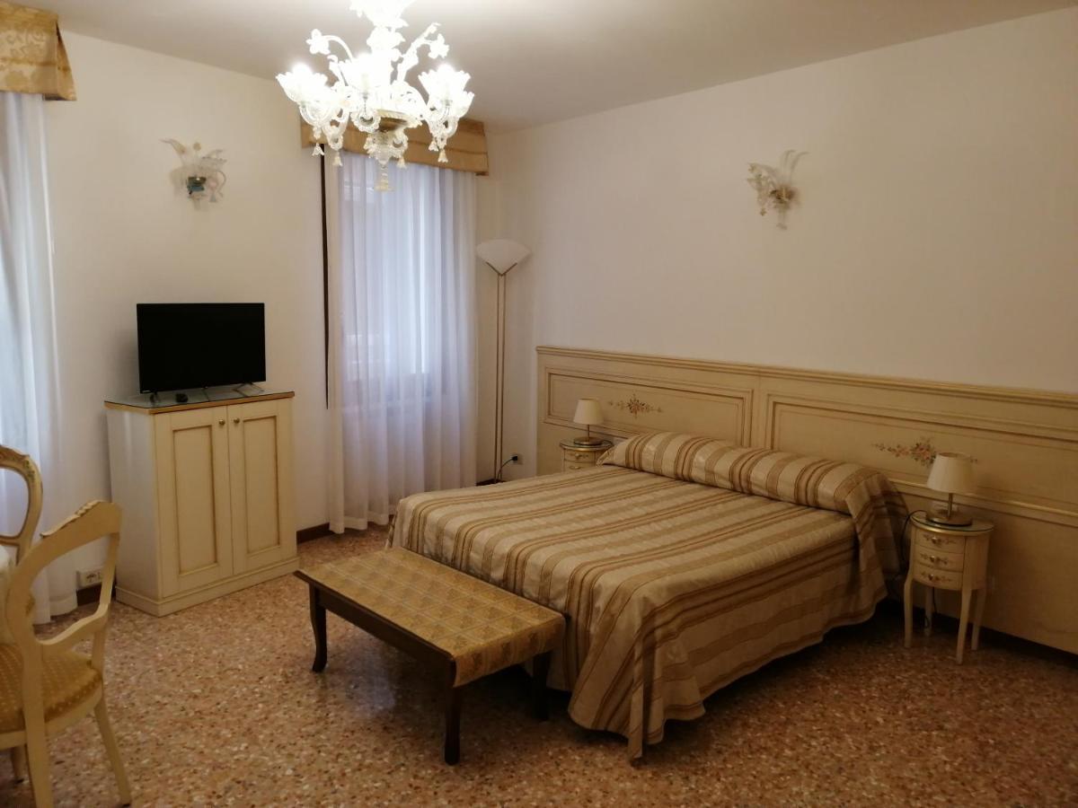 Hotel Orion Venice Luaran gambar