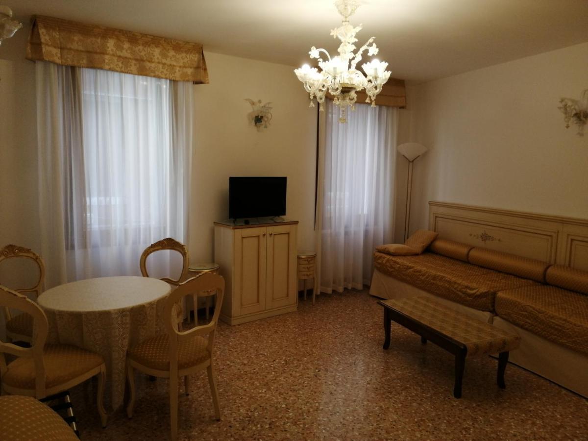 Hotel Orion Venice Luaran gambar