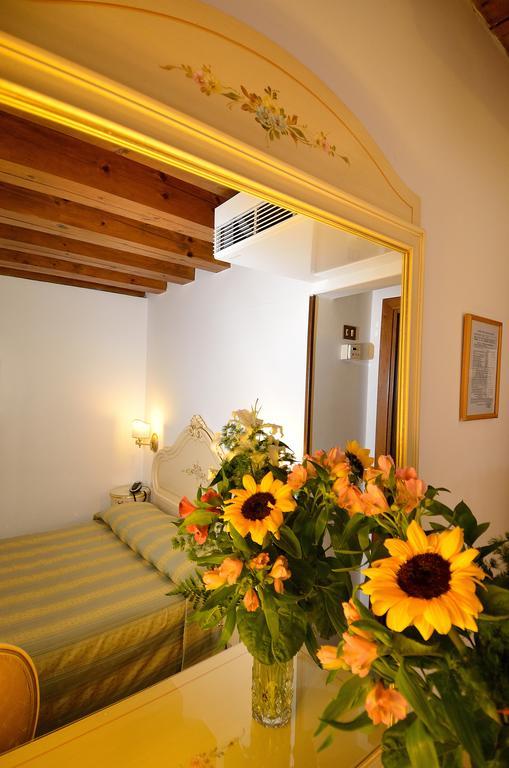 Hotel Orion Venice Luaran gambar